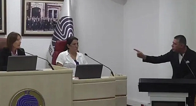 MHP'li Meclis Üyesinden Halkın Oyları ile Seçilmiş Başkana Tehdit: 