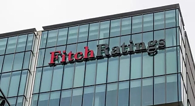 Fitch Ratings Türkiye'nin Kredi Notunu Yükseltti