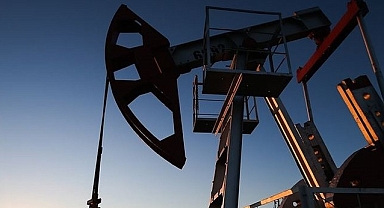 Orta Doğu'da Tırmanan Gerilim Petrol Fiyatlarını Olumsuz Etkiledi.