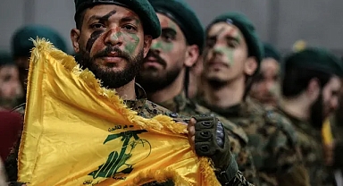 İran'a Karşı Sessiz Cephe: Hizbullah Silahsızlanıyor, Suriye Hatları Kapanıyor – Büyük Hesaplaşma Yakın